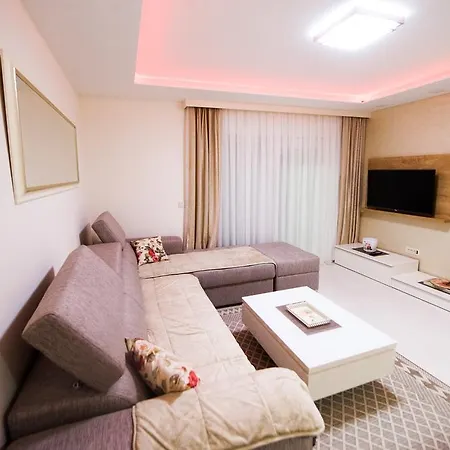 Apartment Leone Promajna
