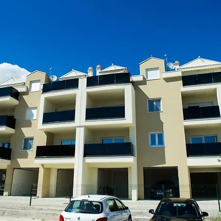 Apartment Leone *