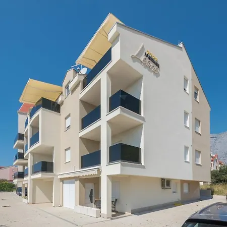 Apartment Leone